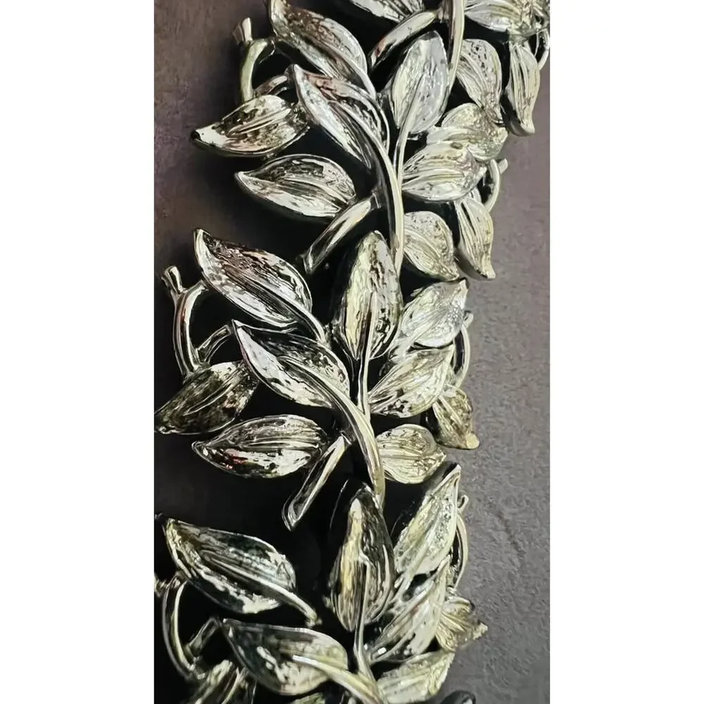 Vintage Coro Silver-Tone Leaf Bracelet